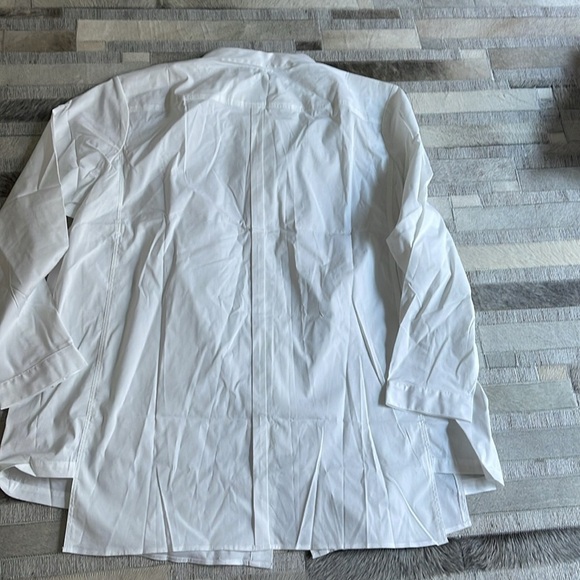 Premise Diva Plus White Button Up - Picture 3 of 6